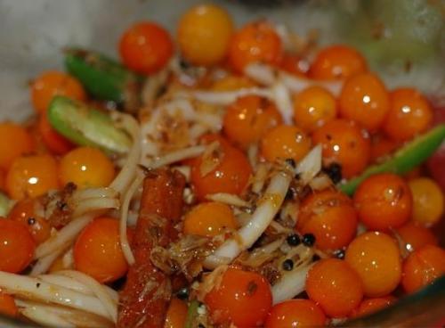 Быстрый рецепт малосольных зеленых помидоров в кастрюле: простота и вкус 08 Быстрый рецепт малосольных зеленых помидоров в кастрюле: простота и вкус 08
