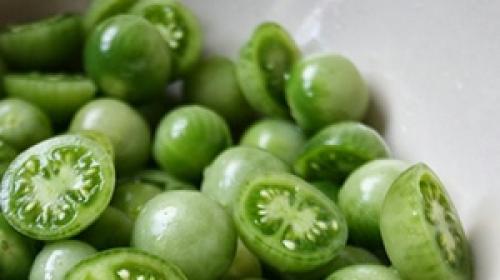 Как приготовить зеленые помидоры на зиму, фаршированные чесноком. Зелёные помидоры на зиму, фаршированные чесноком