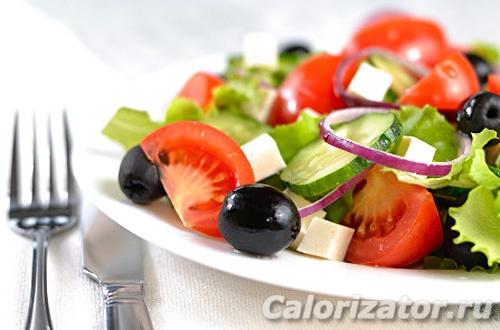 Какой уровень калорийности имеет этот салат и можно ли его сделать более диетическим. Греческий салат низкокалорийный