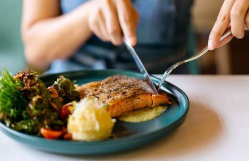 Какие инструменты необходимы для приготовления соляного раствора для носа